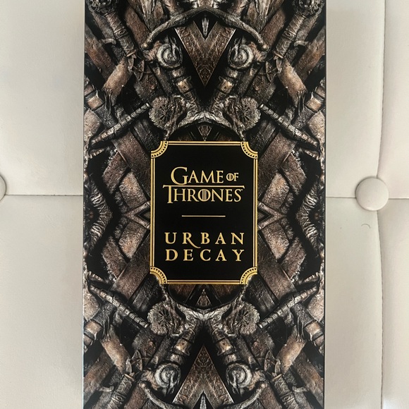 Urban Decay Other - BNIB Urban Decay Game of Thrones Eyeshadow Palette Never Used Nor Swatched